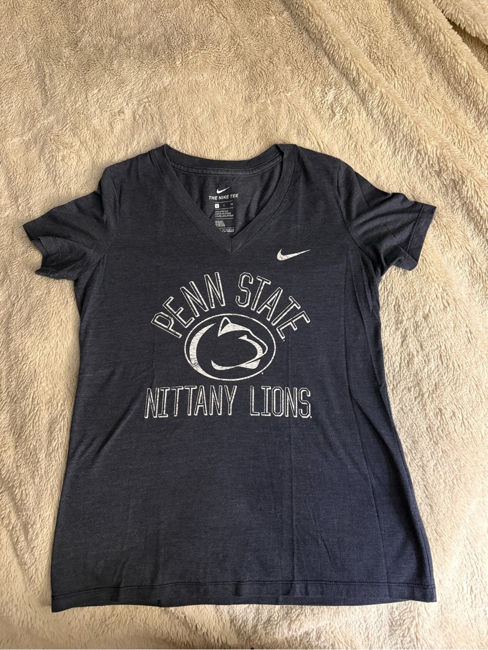 Nike Penn State Nittany Lions Navy V-Neck Women's Tee, Size Small